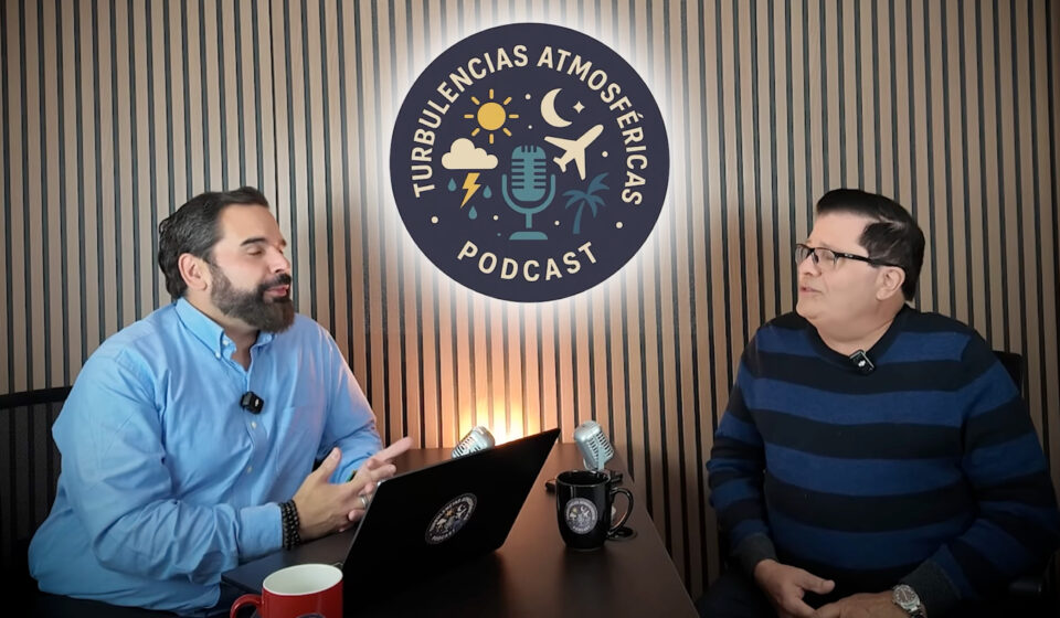 Capítulo 01 – Todo sobre la temporada de huracanes Portada del primer capítulo del podcast