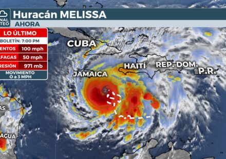 Melissa reaches category 2