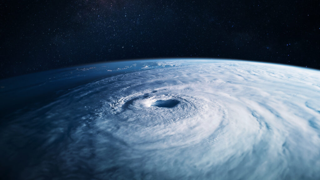 Cómo prepararte ante la llegada de huracán